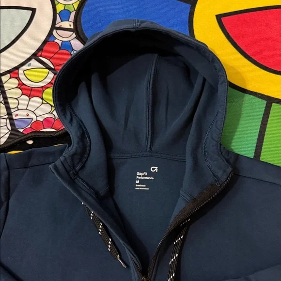 GapFit Performance Hoodie.                        ( Pre-owned ) - Picture 5 of 12